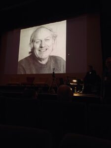 Slide de la conférence : Portrait du peintre Roland Venner
